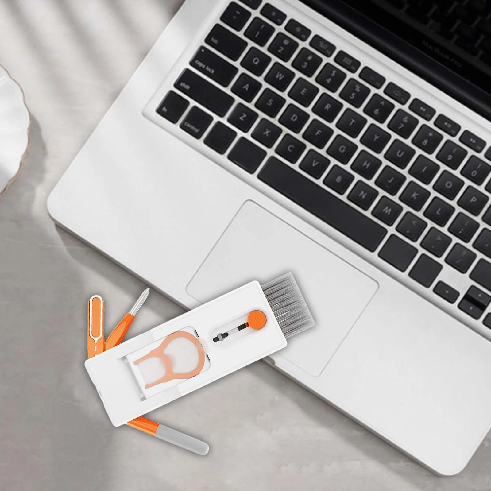11 In 1 Portable Headset Cleaning Kit