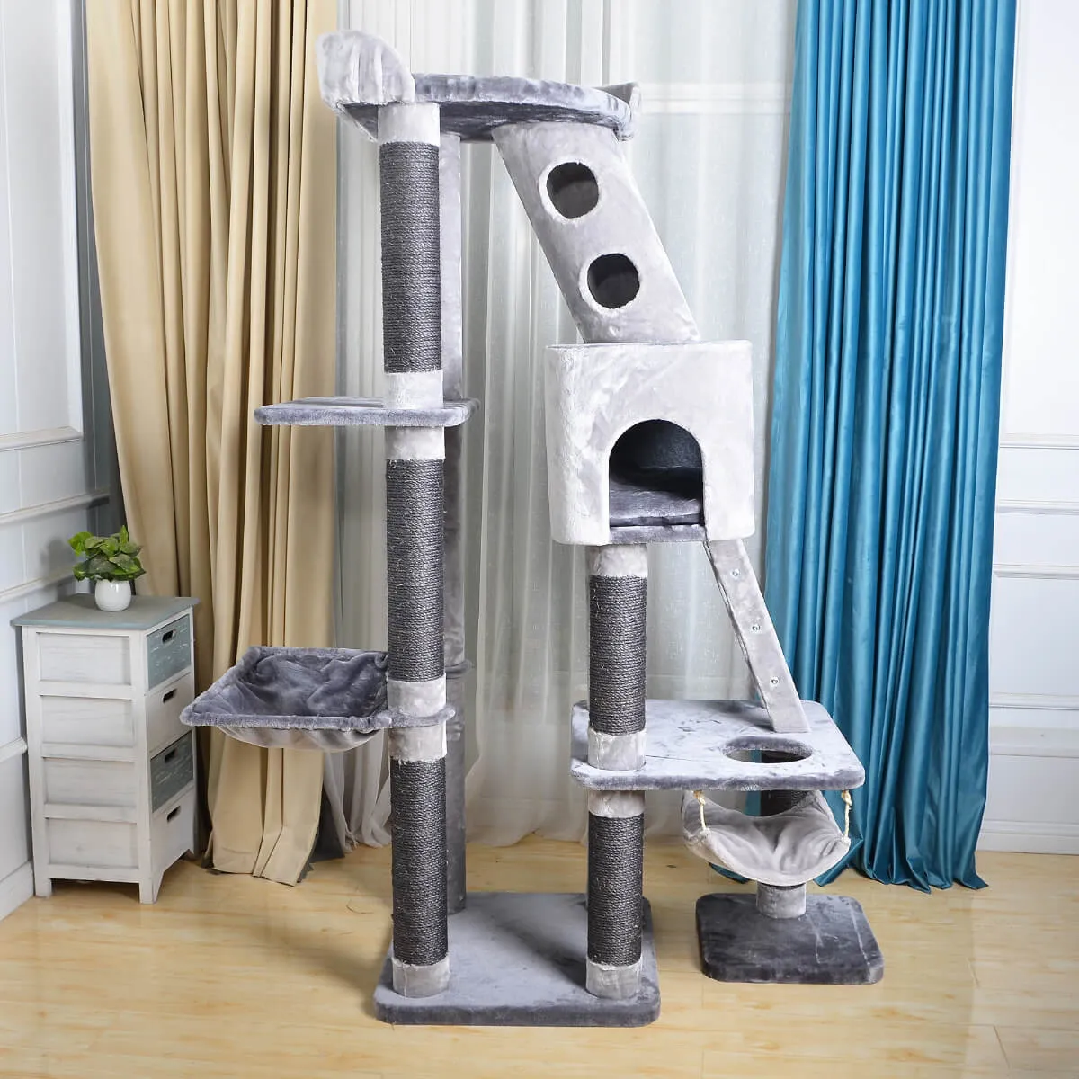 Pet Pals McMansion