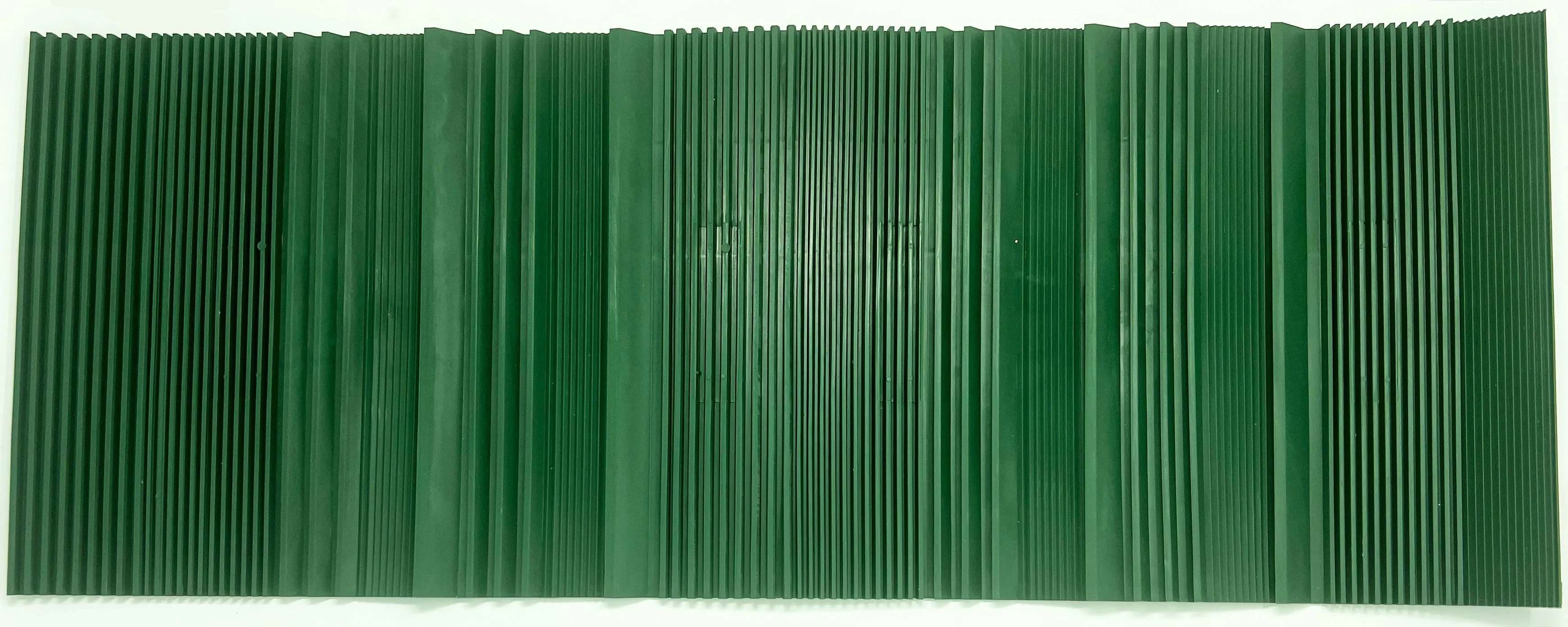 Sluice box matting with rubber riffles; gold sluice mat for sluice box; gold prospecting supplies;10x27 or 12x36 inch cut to fit, green color with multiple aggressive rib patterns