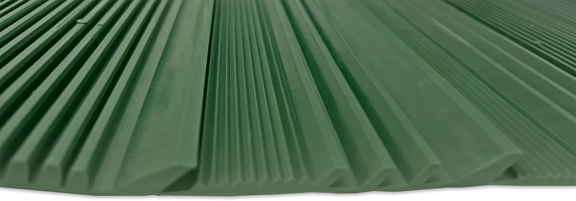 Sluice box matting with rubber riffles; gold sluice mat for sluice box; gold prospecting supplies;10x27 or 12x36 inch cut to fit, green color with multiple aggressive rib patterns